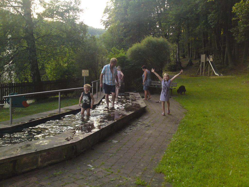 Готель Landgasthof Waldfrieden Wildensee Екстер'єр фото