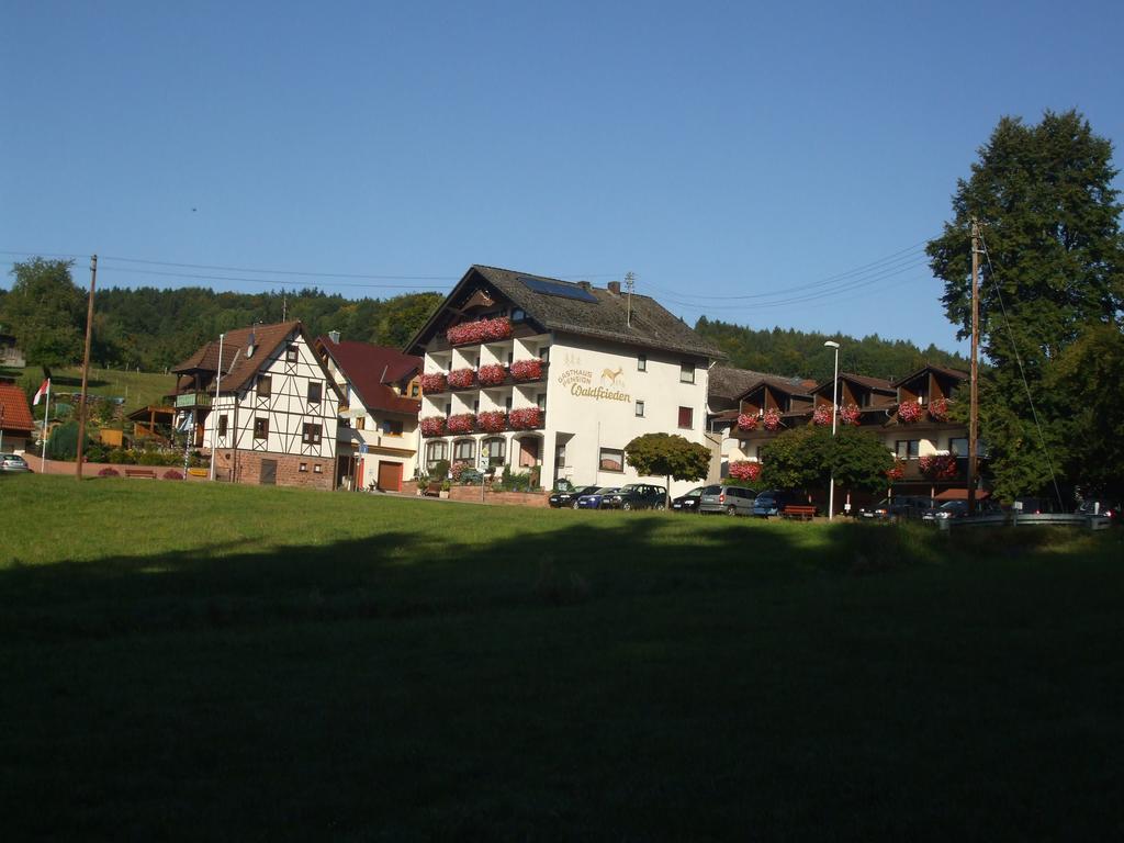 Готель Landgasthof Waldfrieden Wildensee Екстер'єр фото
